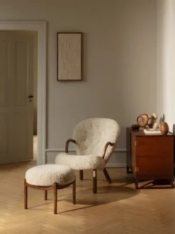 Clam Chair