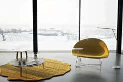Isola Armchair with Table