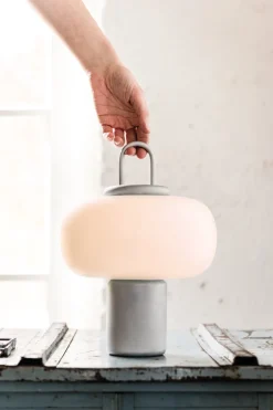 Nox Portable Lamp