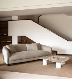Roma Nuvola Linear