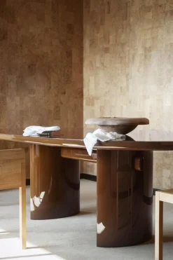 Torii Love Dining Table