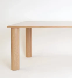 Una Dining Table